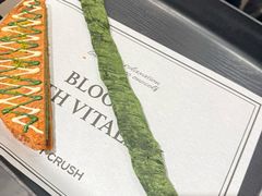 -HOT CRUSH趁热集合·现烤面包(上海环球港店)