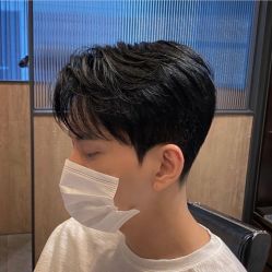 -变画·发型STUDIO