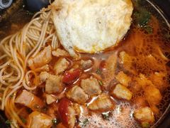 辣肉汤面-大龙汤包