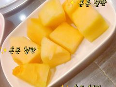 -瑞杰烧烤店·24小时营业(山东路店)