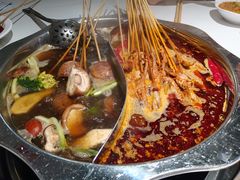 -佰人王串串香火锅(洋珠巷店)