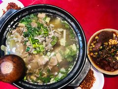 -谢老五跷脚牛肉·非遗传承店