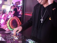 -W20 SHINING Party·K(悦豪和平路店)