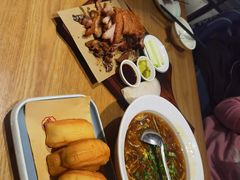 -汇丰苑·海鲜青岛菜(中山路大鲍岛店)