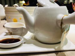 黄豆炖猪脚-尚一汤·粤菜海鲜(环球港店)