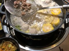 -六扇门潮汕牛肉火锅(BGC店)