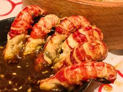 -肥肥虾庄·金牌油焖大虾(汉街SKP店)
