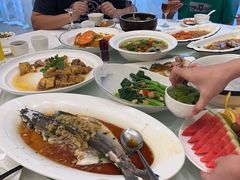 -沪华海鲜大酒楼(南汇店)