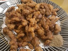 -喜乐餐厅•灯笼虾球首创者•本地小海鲜(二马路店)