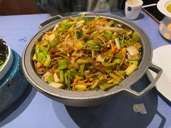 -卯火锅(人和协信店)