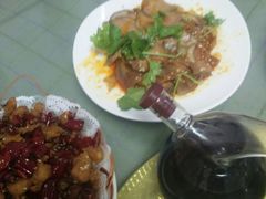 -天天向上素食餐厅(五台山店)