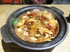 -极有家小鱼小鸡石锅煲(佳兆业店)