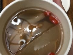 咳咳百合雪梨汤-炖物24章·顺时轻养茶(杭州大厦店)