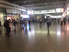 -虹桥火车站-停车场