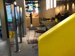 -麦当劳(国际社区店)