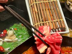 -三出山火锅(南京万象天地店)