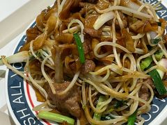 招牌干炒牛河-喜势点·糖沙翁手工茶点·本地人茶居(永庆坊店)