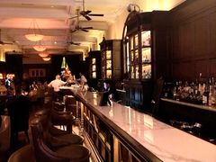 -LONG BAR 廊吧(外滩华尔道夫酒店)