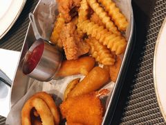 -悦享绿山墙西餐厅