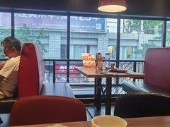 -必胜客(海雅PH店)