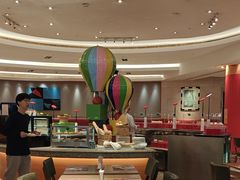 -咖啡苑自助餐厅·中国大饭店