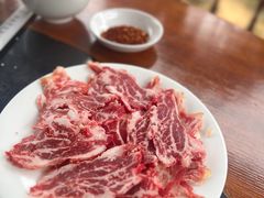 -周老三跷脚牛肉·全牛火锅(非遗传承店)