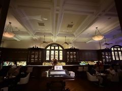 -LONG BAR 廊吧(外滩华尔道夫酒店)