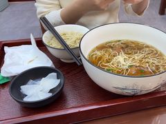 -百年老字号·观振兴蟹黄面·三虾面·苏式面(观前街富仁坊巷店)