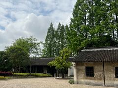 -上海市龙华烈士陵园