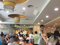 大堂-椿记烧鹅(叠彩店)