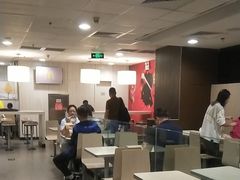 -麦当劳(西客站店)