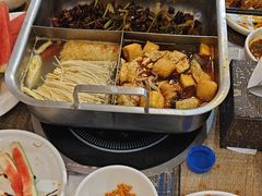 -鸡遇虾煲干锅火锅(小寨金莎店)