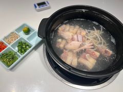 -东椰·海南椰子鸡火锅(朝阳门店)