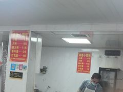 -荣巷小馄饨(荣巷店)