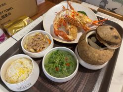 -安雅国际月子会所(拱北森宇富通店)