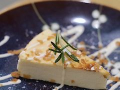 酸乳酪巴斯克-微饮cafe