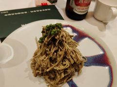 -贝勒爷·酥不腻烤鸭