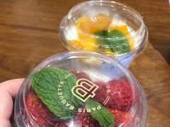 -巴黎贝甜·生日蛋糕(杭州文二路店)