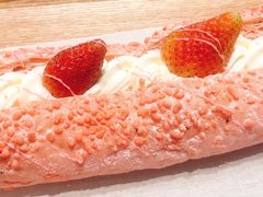 草莓魔法棒-奈雪的茶(湖滨银泰in77C区PRO店)