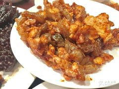 -荣誉国际酒店-云顶旋转餐厅