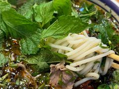 -云阿蛮云南生烫牛肉米线(奉贤路店)