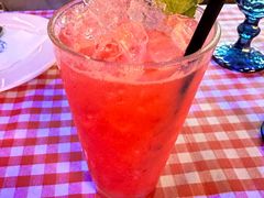 -鲨鱼美式餐厅酒吧Sharky