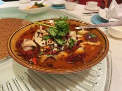 香辣水煮黑鱼片-阳澄湖费尔蒙酒店颐丰阁中餐厅(马鞍山西路店)