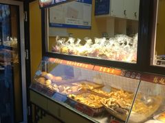 面包甜点陈列柜-皇家面点(南沙街店)