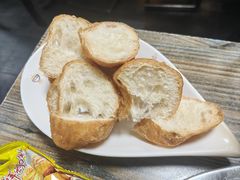 -东川炭炉鸡煲·榴莲瓦煲鸡(广州首店)