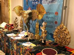 -驿都金陵大酒店-停车场