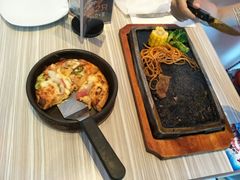 -必胜客(大坪英利店)