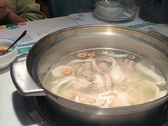 -三个椰子·现砍椰子鸡(金源CBD店)