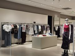 -URBAN REVIVO(西安Momopark店)