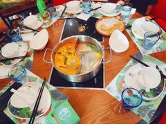 -樾餐厅泰式海鲜火锅(民歌湖店)